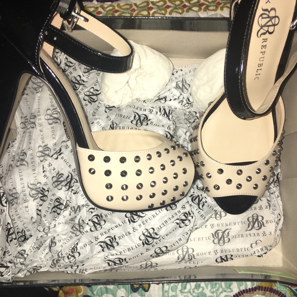 Rock & Republic studded heels
